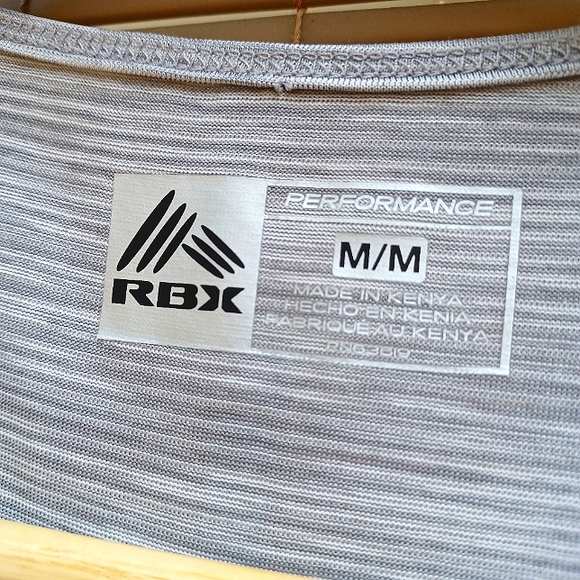 RBX performance work out top - Picture 2 of 3
